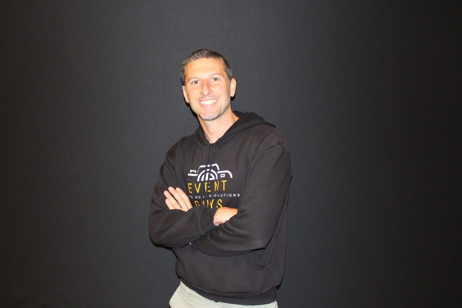 Magic Mirror Photo Booth Rental | Event Guys – Peterborough & Kawartha Lakes, ON Magic Mirror Photo Booth rental setup by Event Guys for weddings, corporate events, and parties in Ontario.